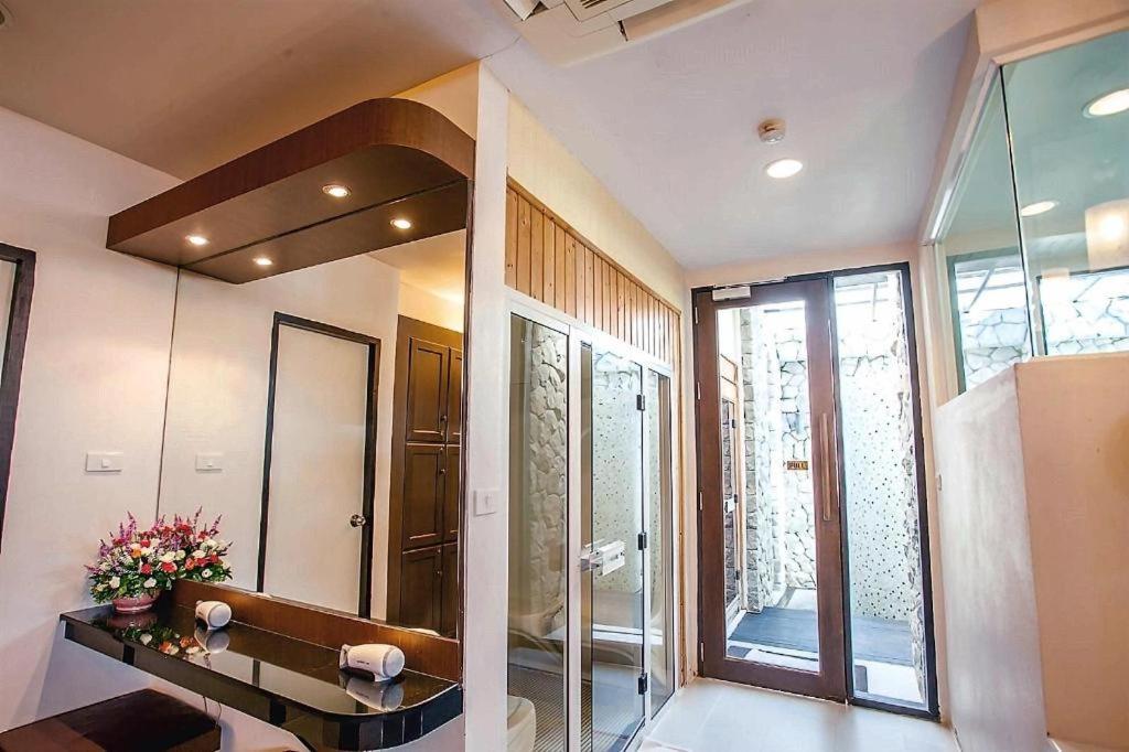 Banyan 3* Phi Phi Don