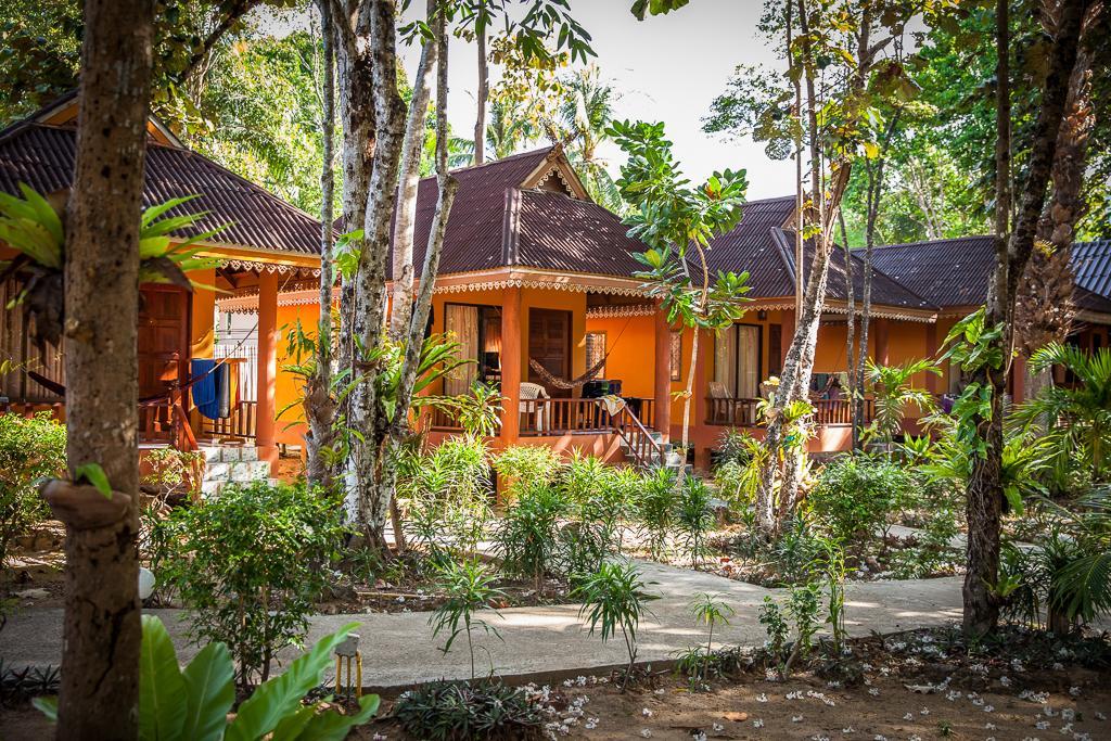 Lanta Pearl Resort 3*