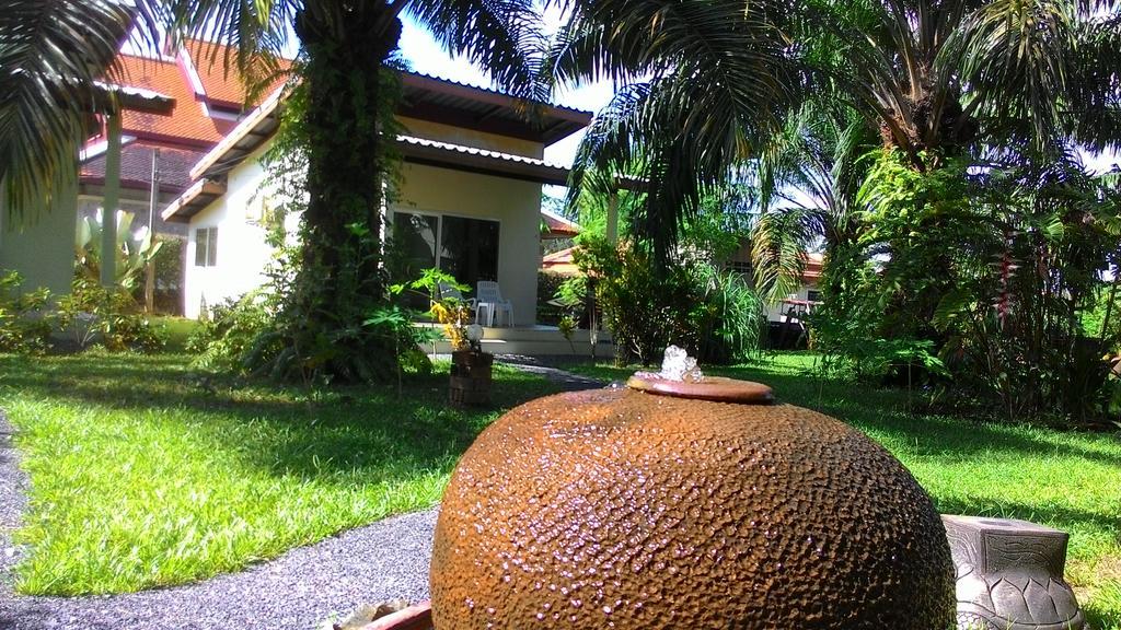Aathid Garden