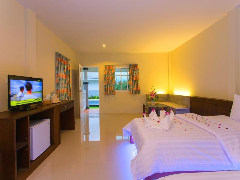 Suksompong Resort Khao Lak