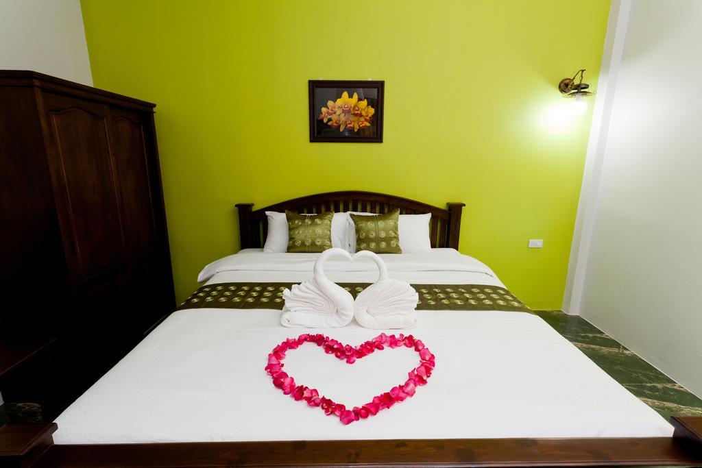 The Mouth - Sha Extra Khao Lak