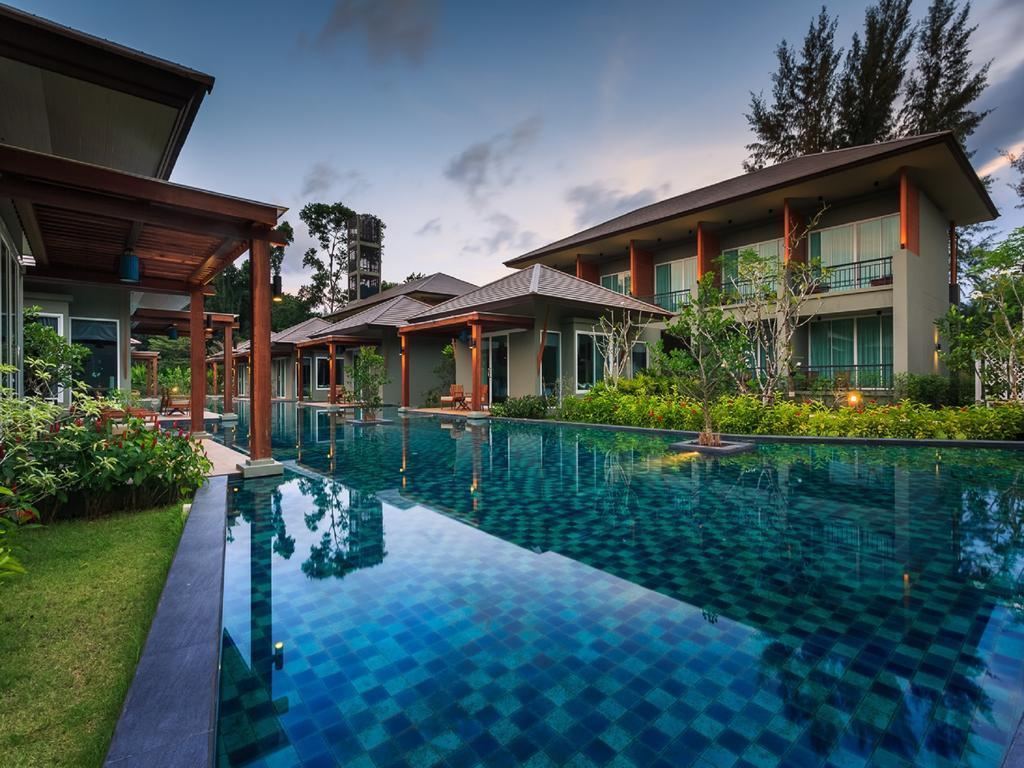 Khaolak Forest