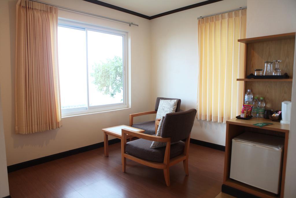 Pinnacle 4* Koh Tao