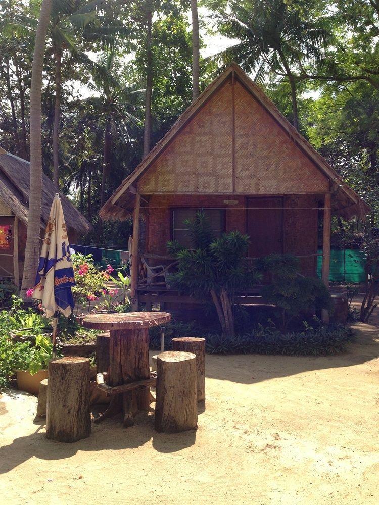 Seapearl Lanta & Thai Cat Restaurant