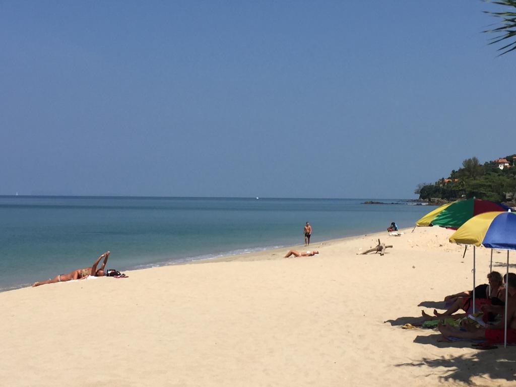 Resort Lanta Seafront 3*