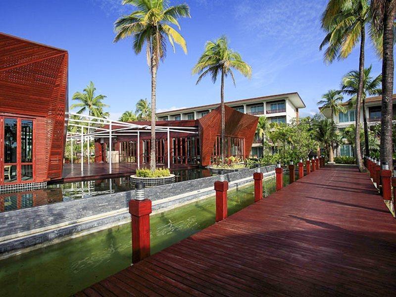 Resort Graceland Khaolak Beachfront 5*