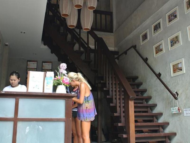 Ban'S Avenue Guesthouse