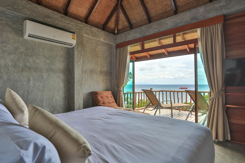 Sai Daeng Koh Tao