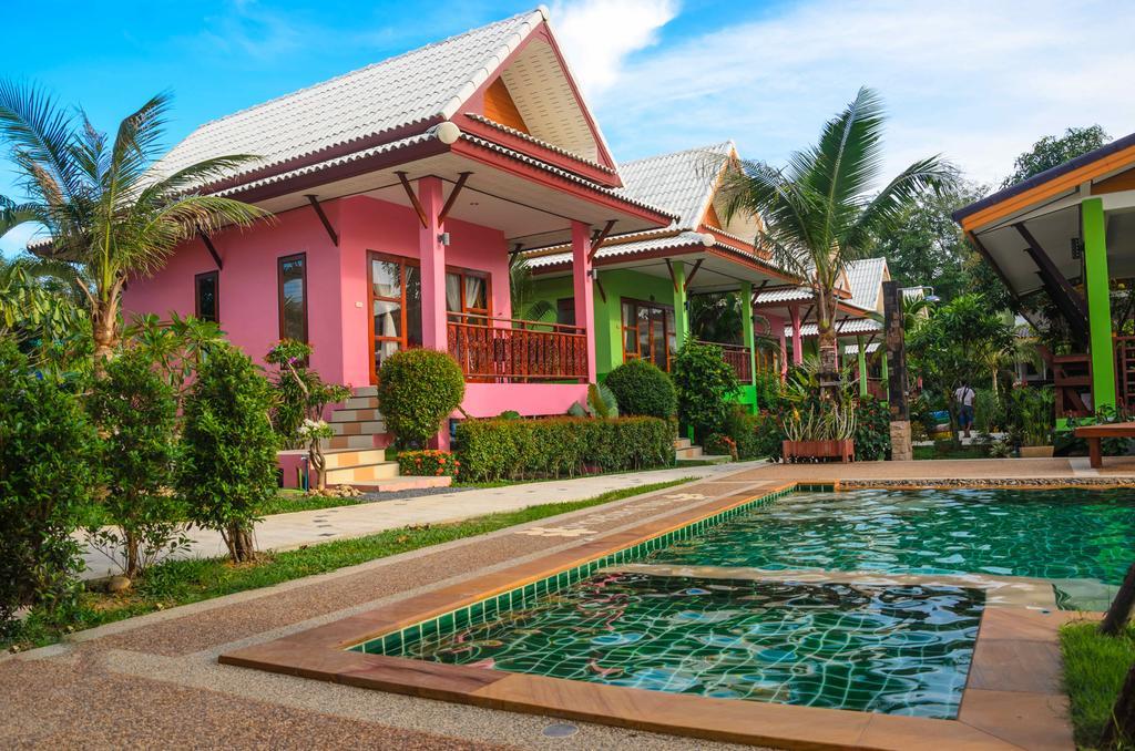 Pinky & - Sha Extra Hotel 4*