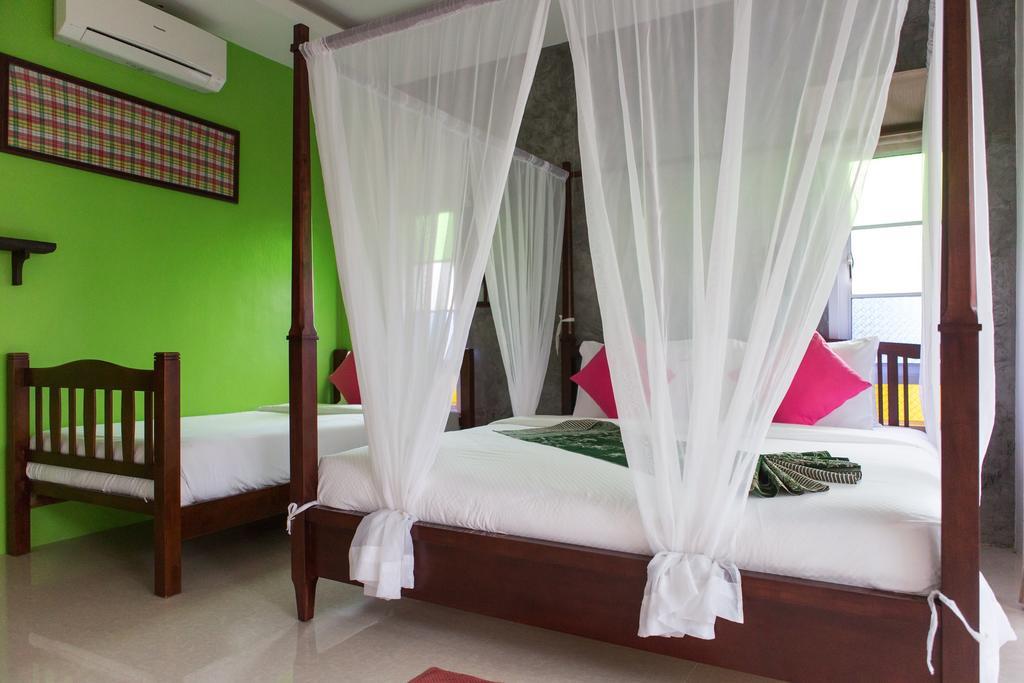 Hotel Pinky & - Sha Extra 4*