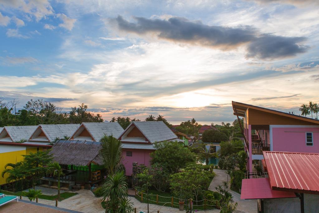 Hotel Pinky & - Sha Extra Koh Lanta