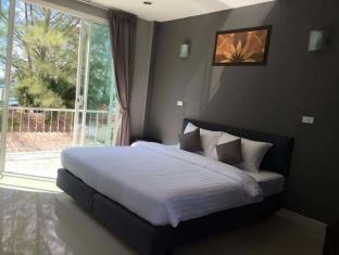 Mj Boutique Hotel Khao Lak Hotel 2*