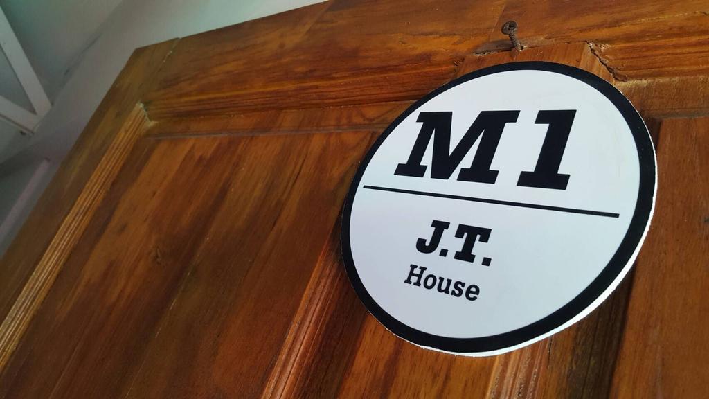 Guest house J.t. House 2*