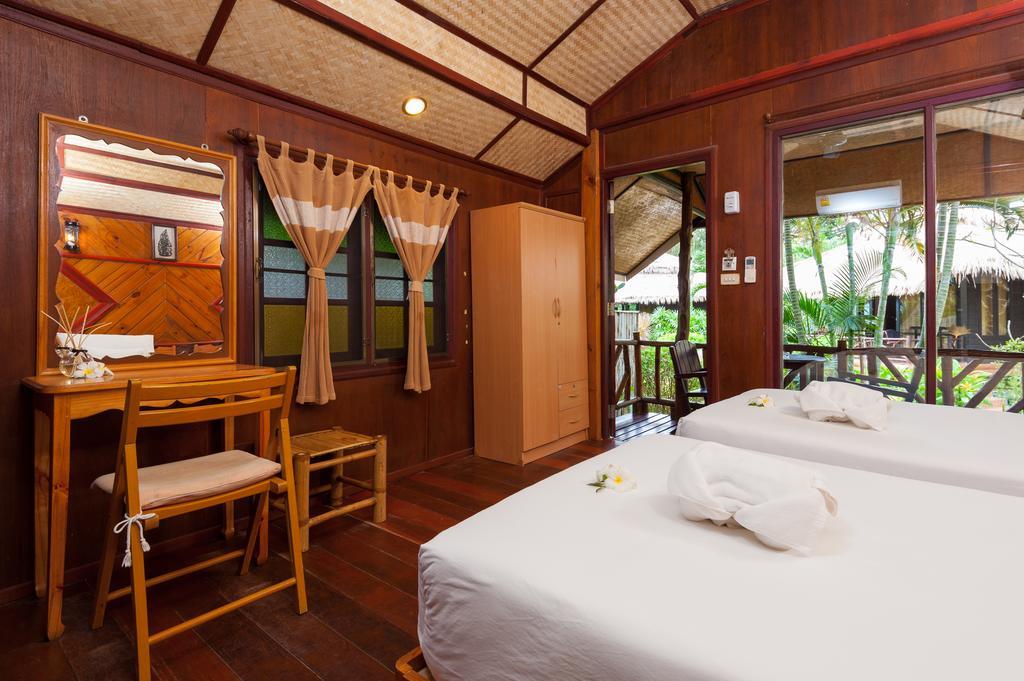 Palm Leaf Resort 3*