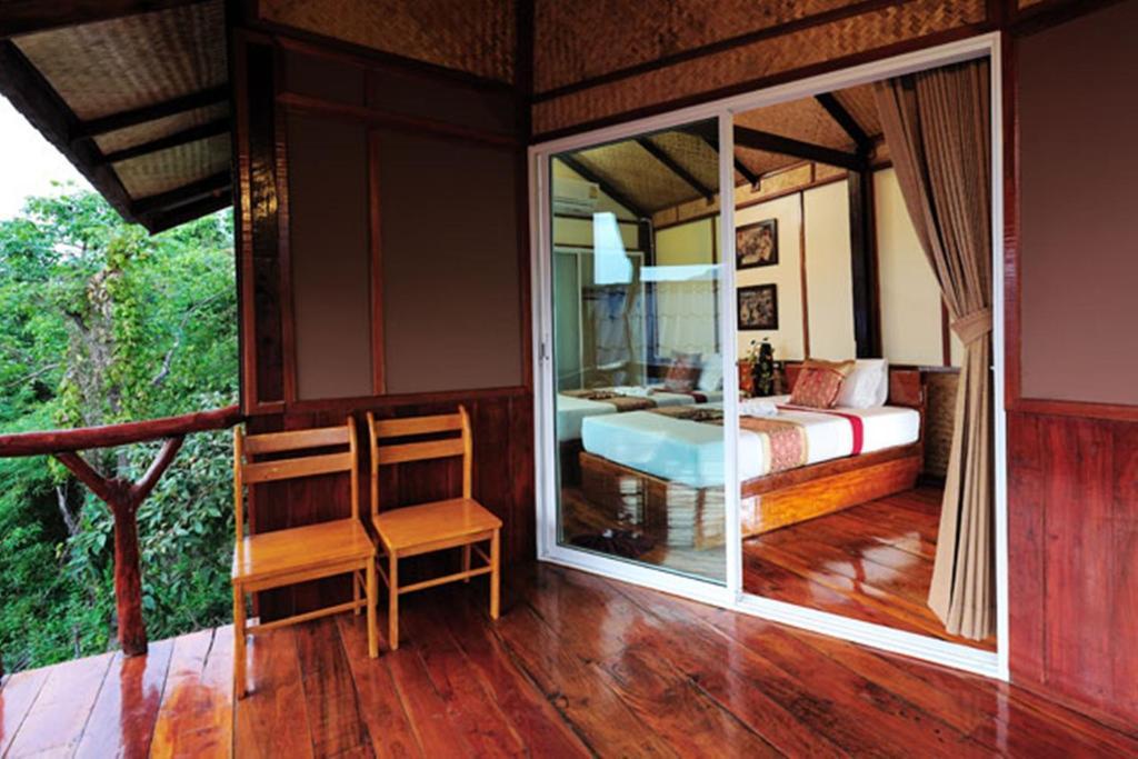 Resort Phuphaya Seaview - Adult Only Phi Phi Don