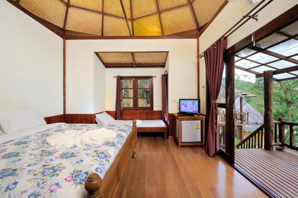 Sunwaree Resort 2*