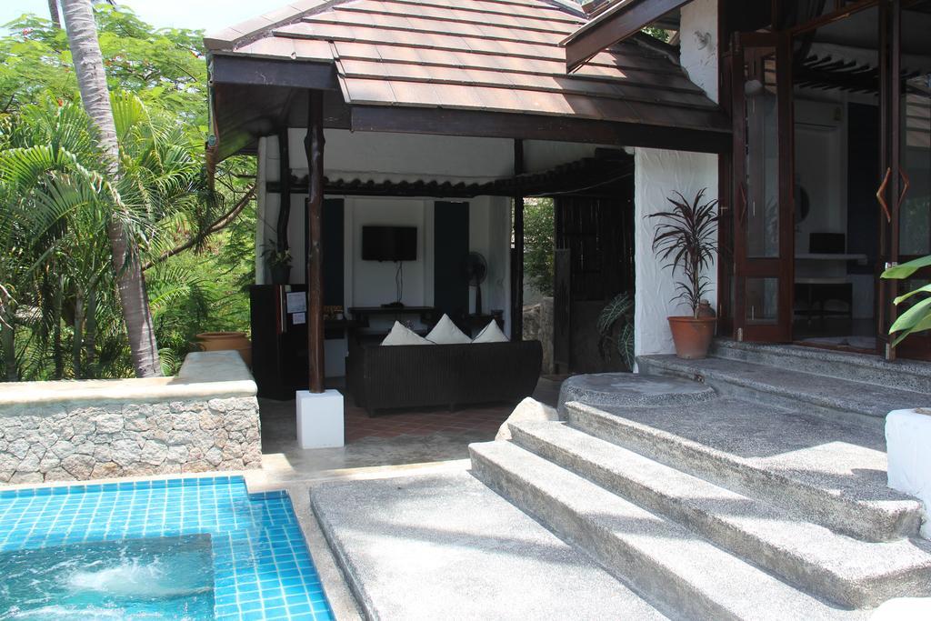 Anankhira * Koh Tao
