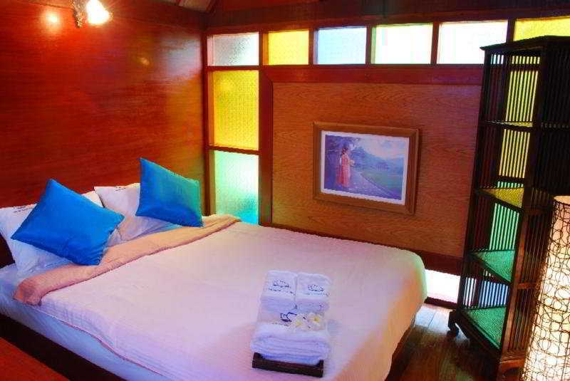 Charm Churee Village 3*