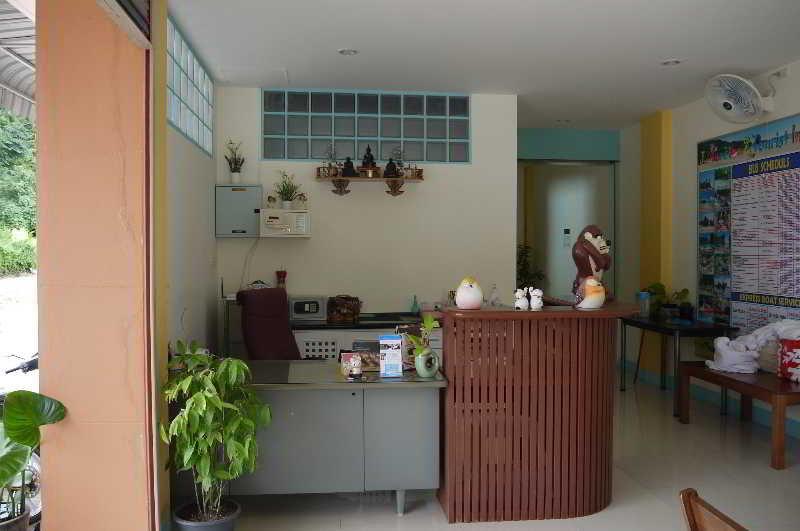 J Aparthotel