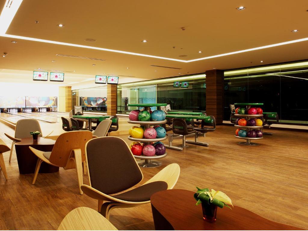Graceland Khaolak Beachfront Resort 5*