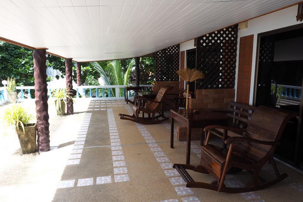 Resort Blue Diamond