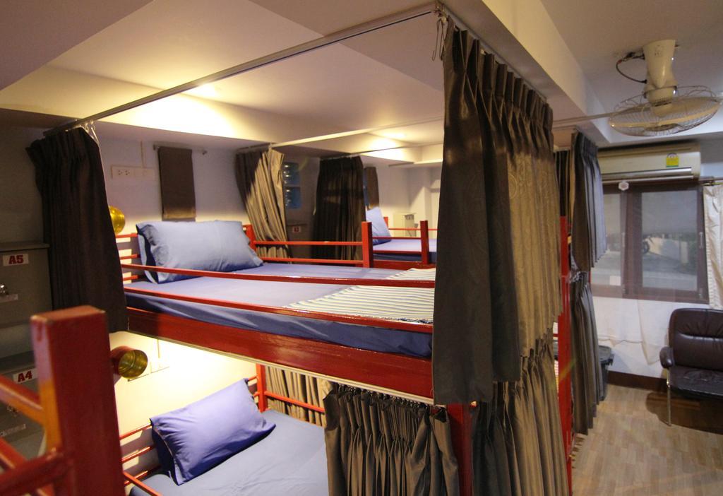 Sleep Hostel Koh Tao