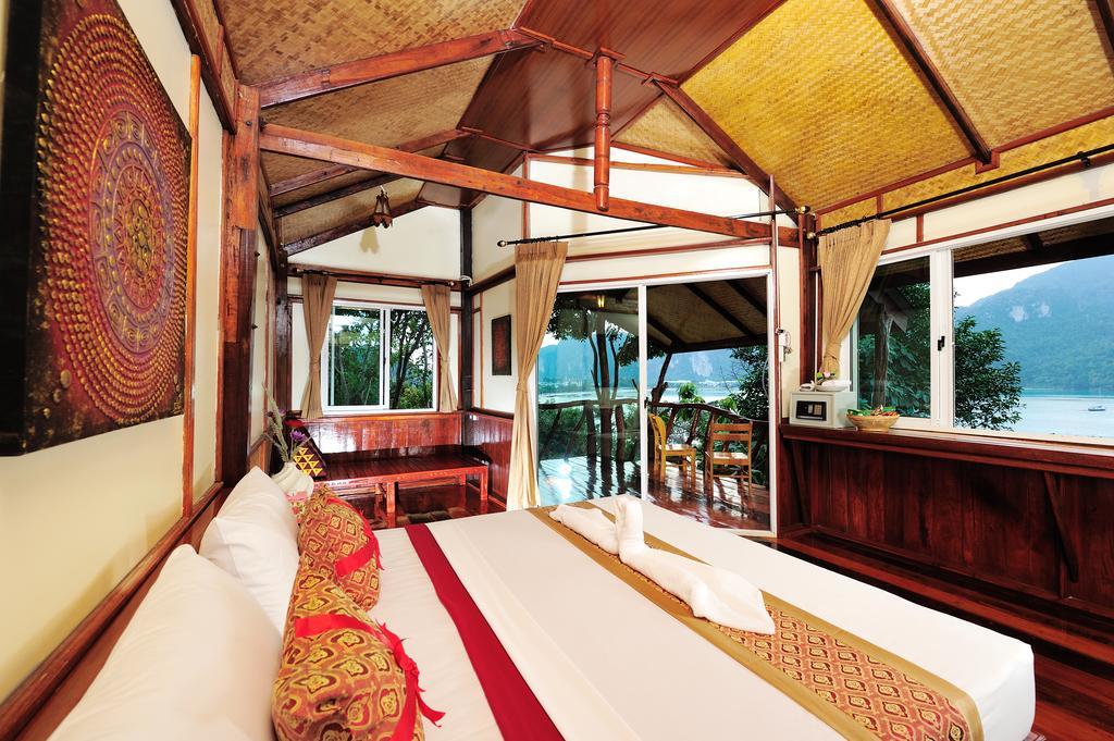 Phuphaya Seaview - Adult Only 3* Phi Phi Don