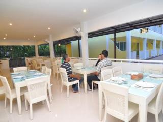 Oyo 75361 Phuket Airport Sonwa Hotel Nai Yang