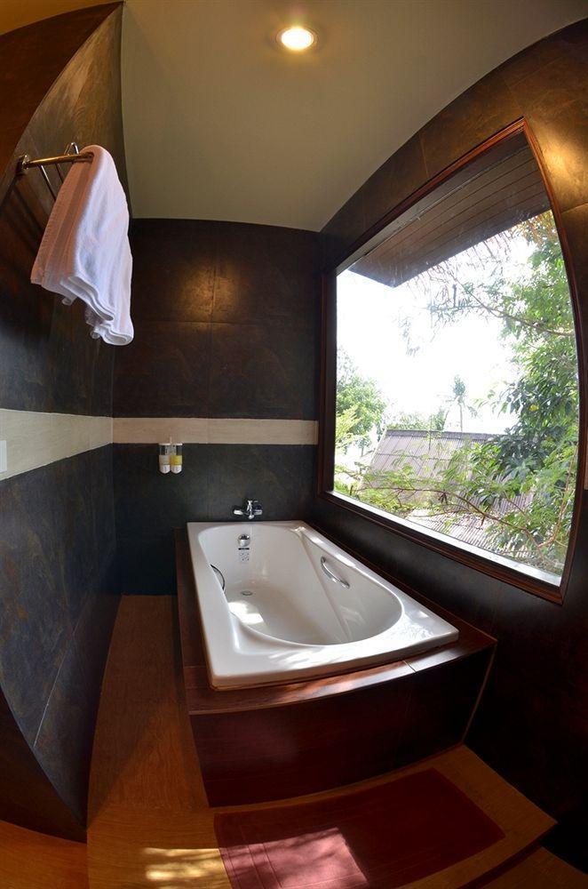 Palm Leaf Resort 3*