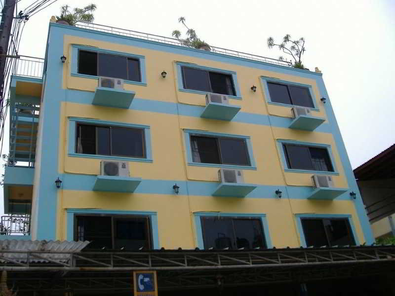 Aparthotel J