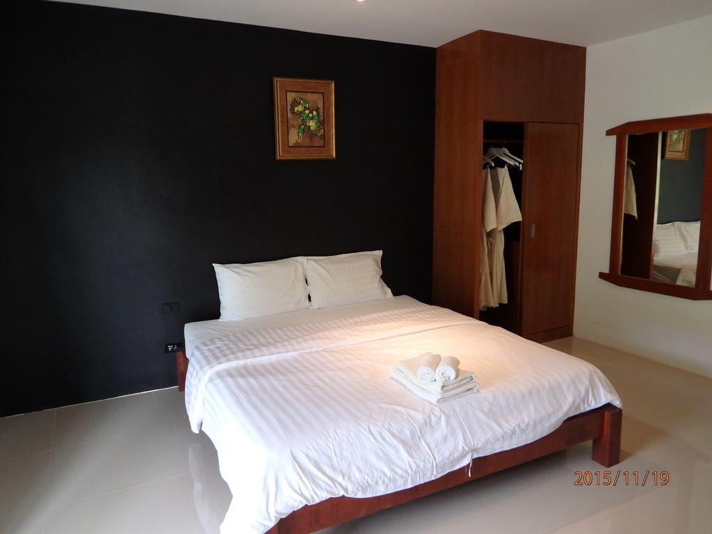 Suksompong Resort Khao Lak