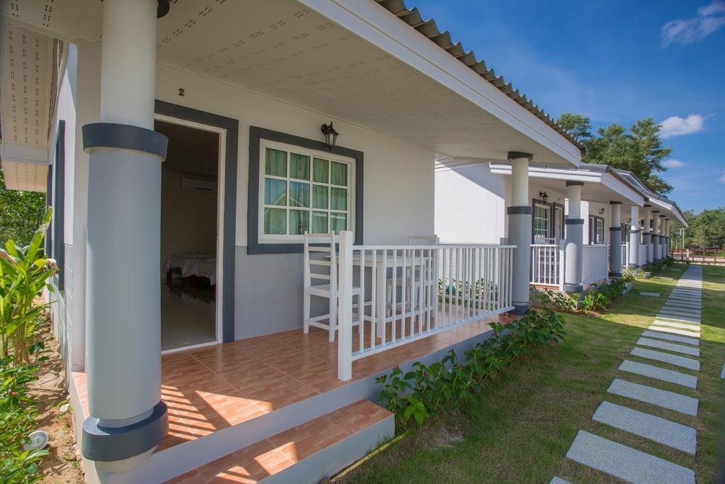 Resort Suksompong Khao Lak