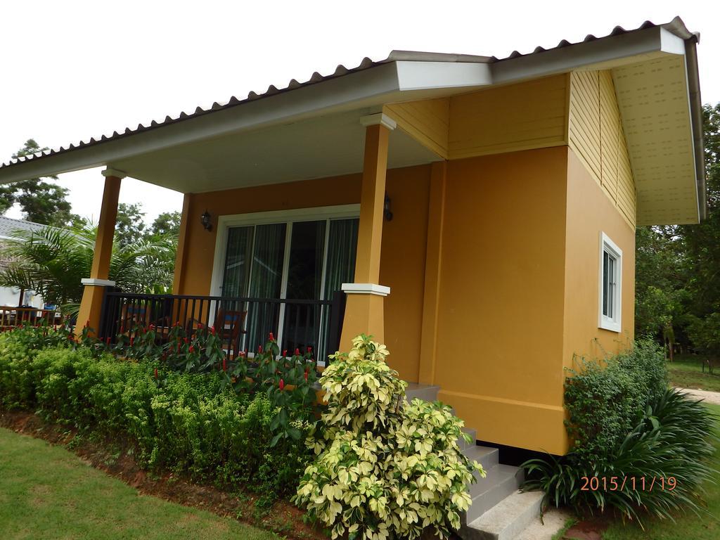 Suksompong Resort Khao Lak