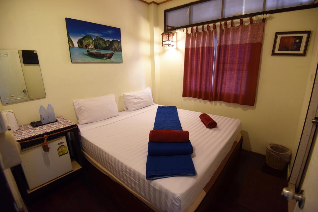Hostel October *