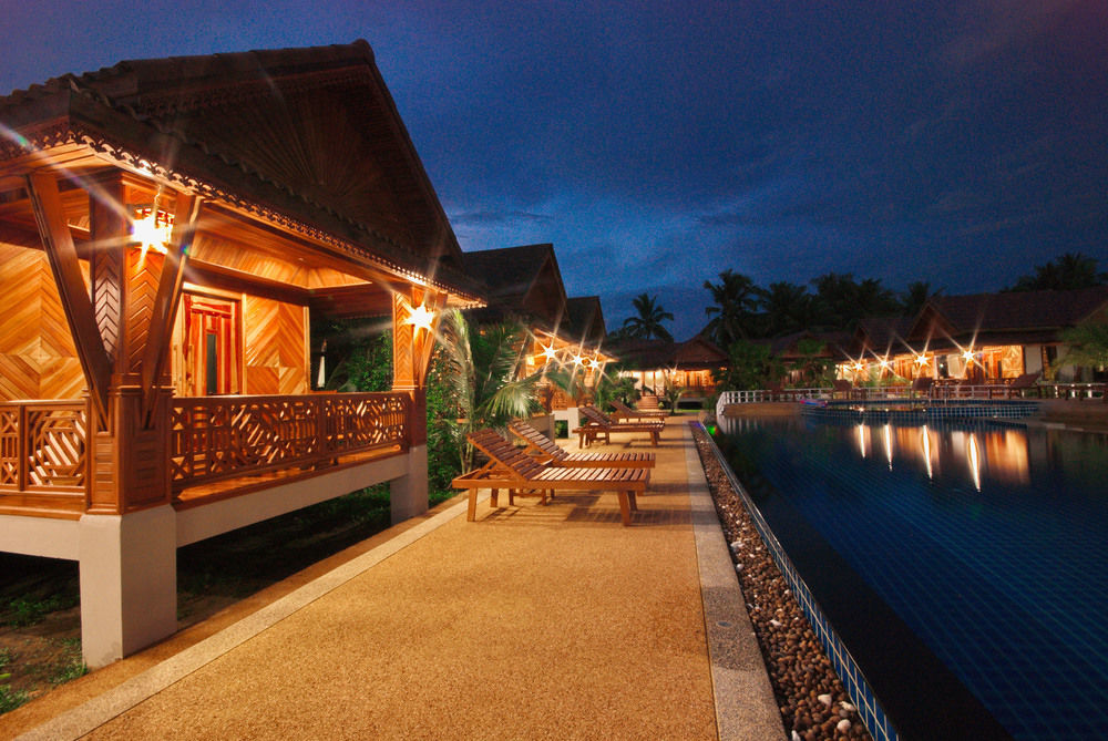 Resort Sangsawan Palace Khaolak 3*