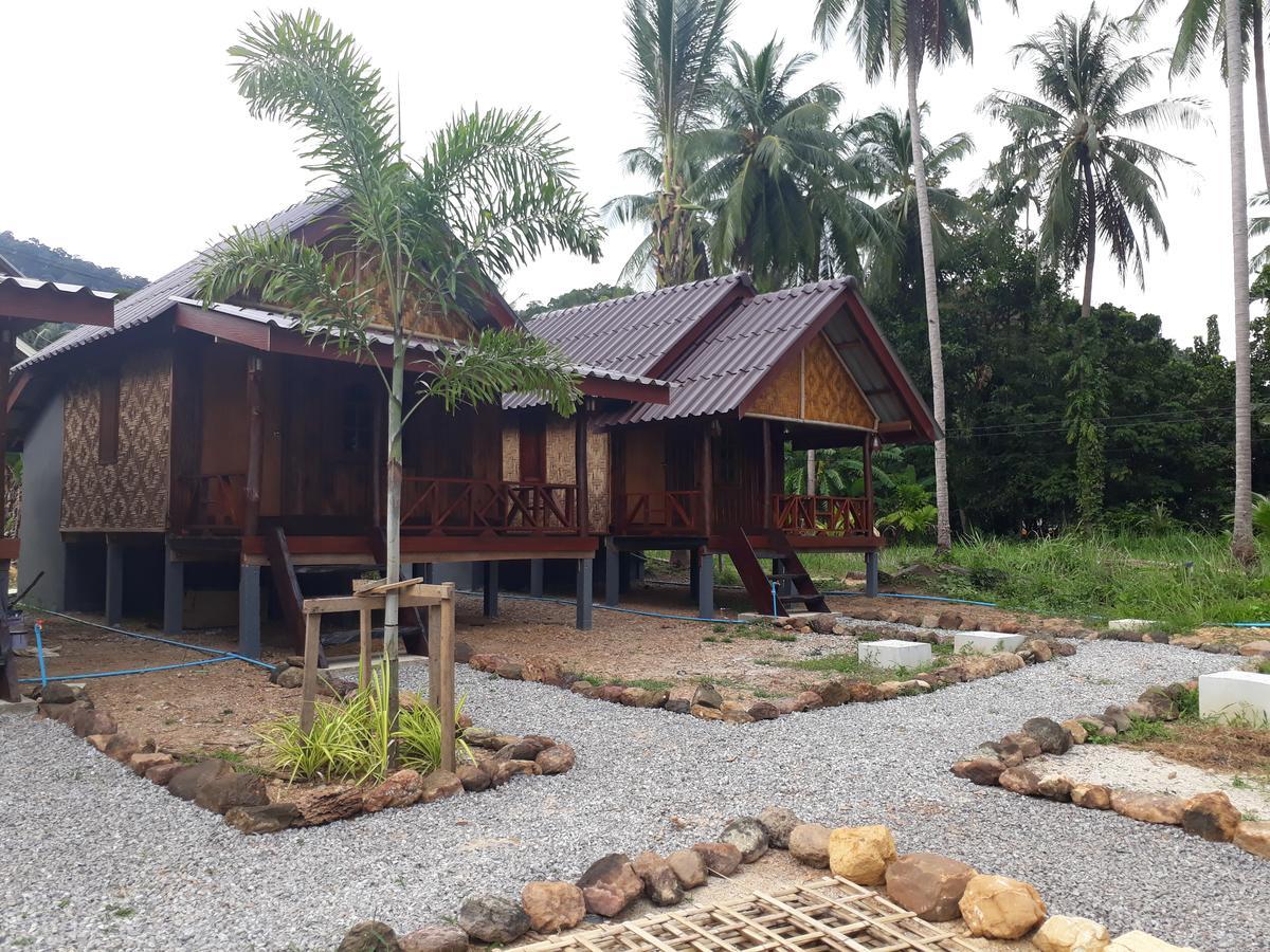 Mook Anda Lanta Village Resort