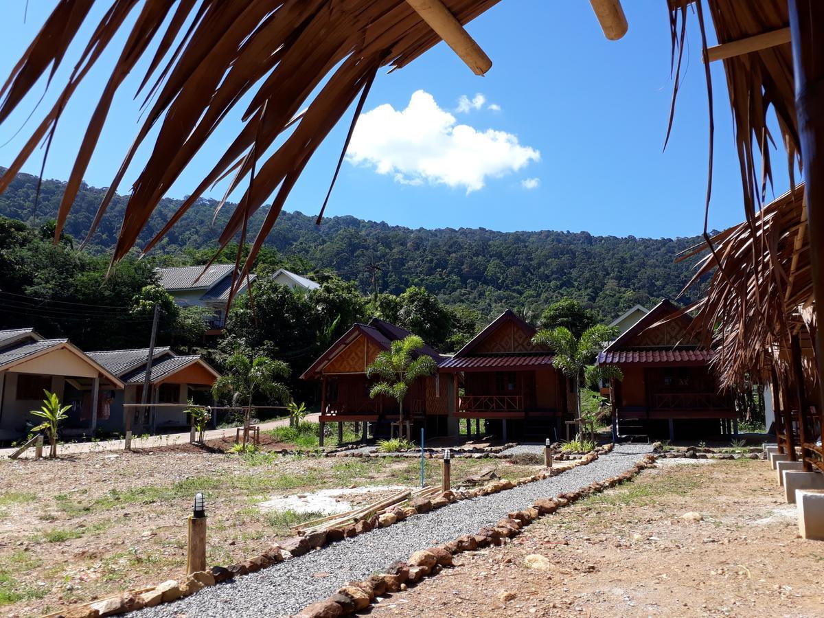 Mook Anda Lanta Village Resort 3*