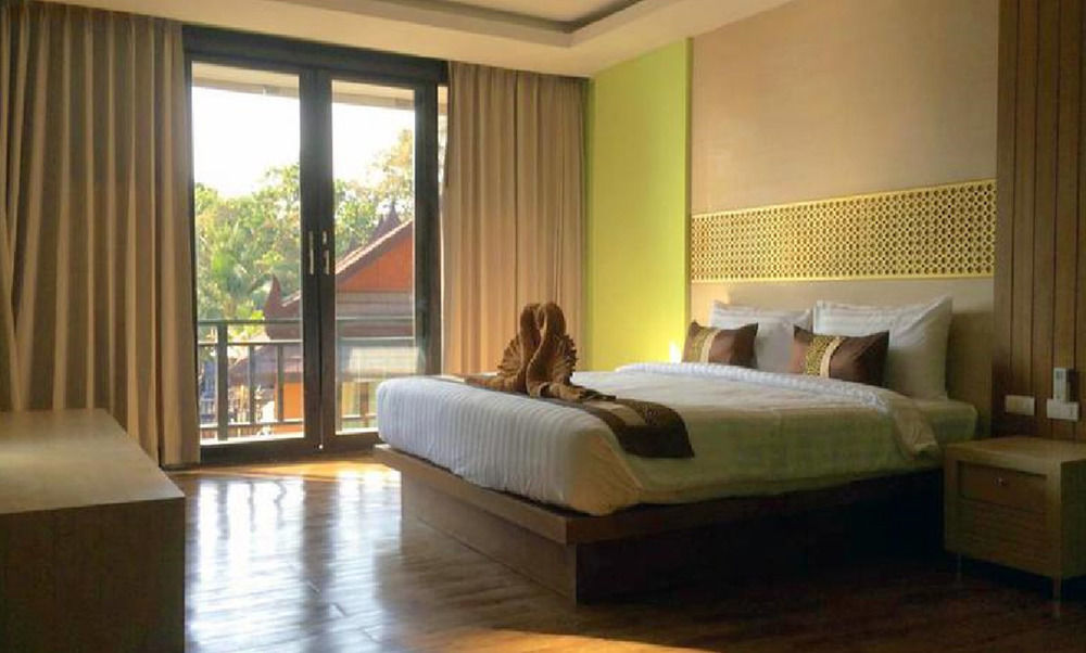 Long & Villa-sha Extra 3* Phi Phi Don