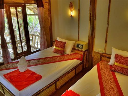 Phuphaya Seaview - Adult Only Resort