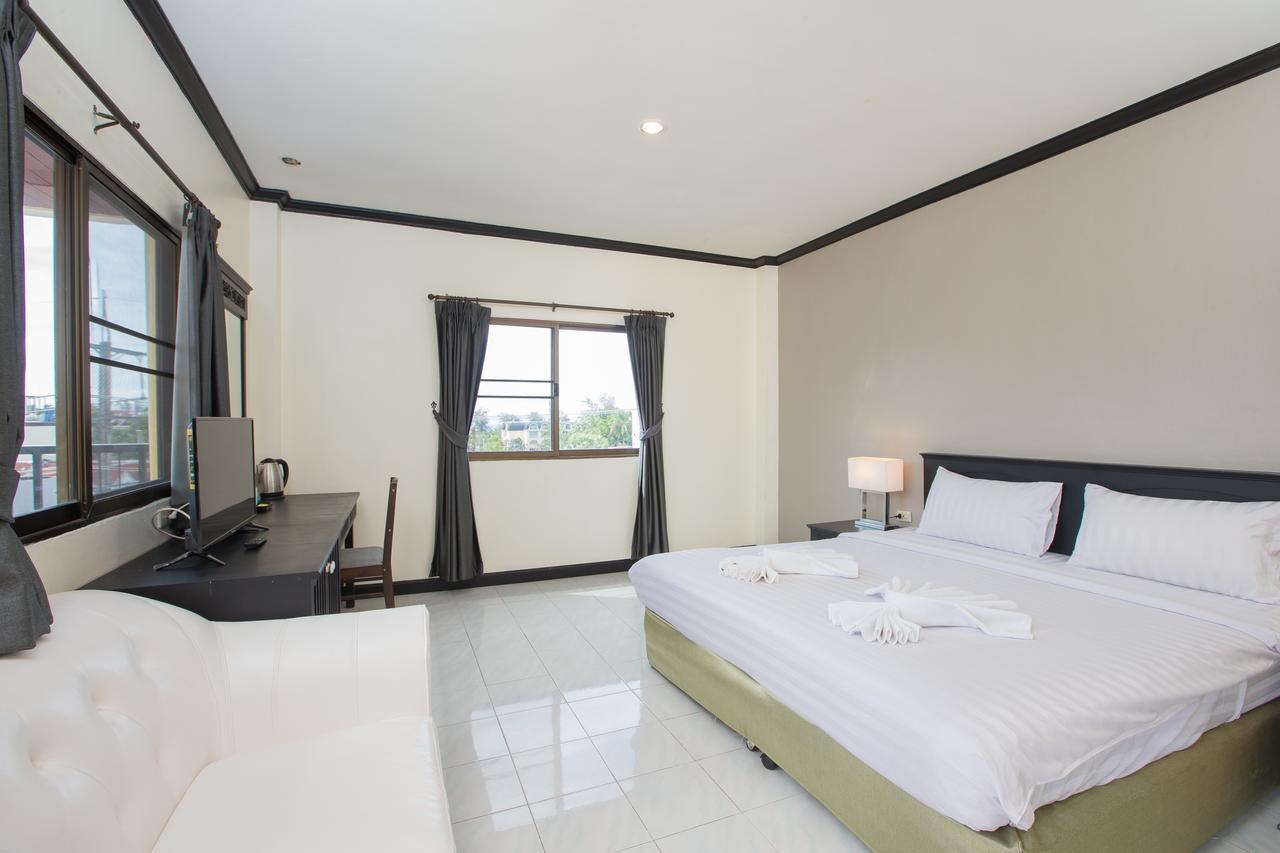 Hotel Baan Phil 2*