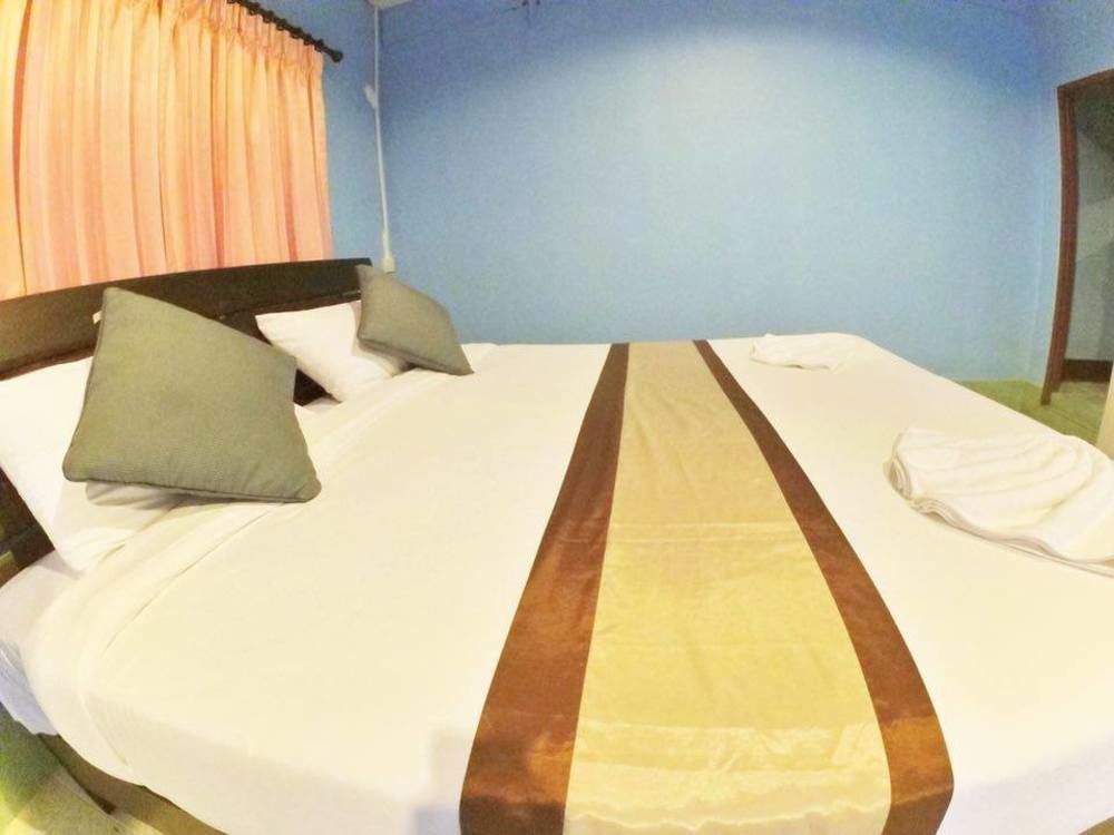 Marina Hut Guest house 2*