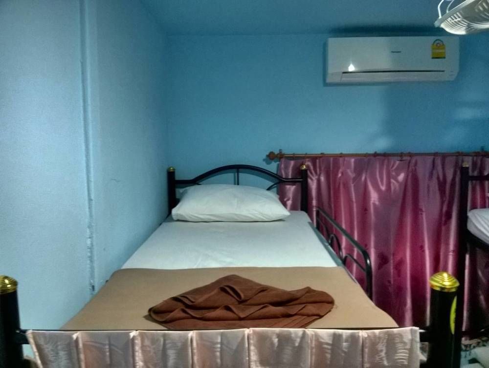 Hostel Baan Mook Anda