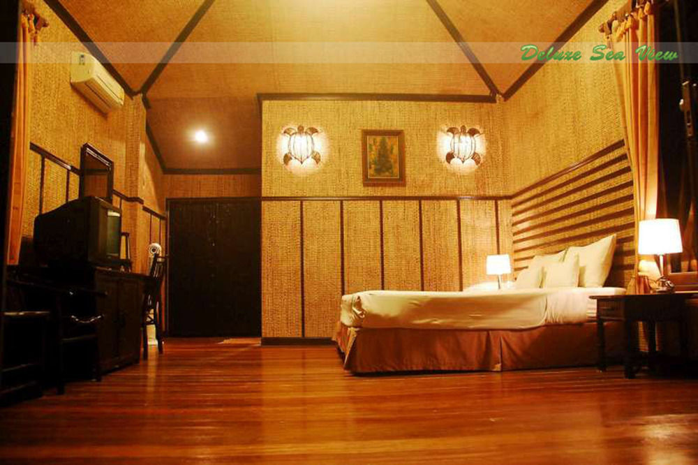 Resort Palm Leaf Koh Tao