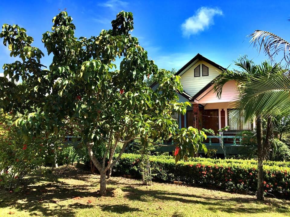 Lanta Queen Resort