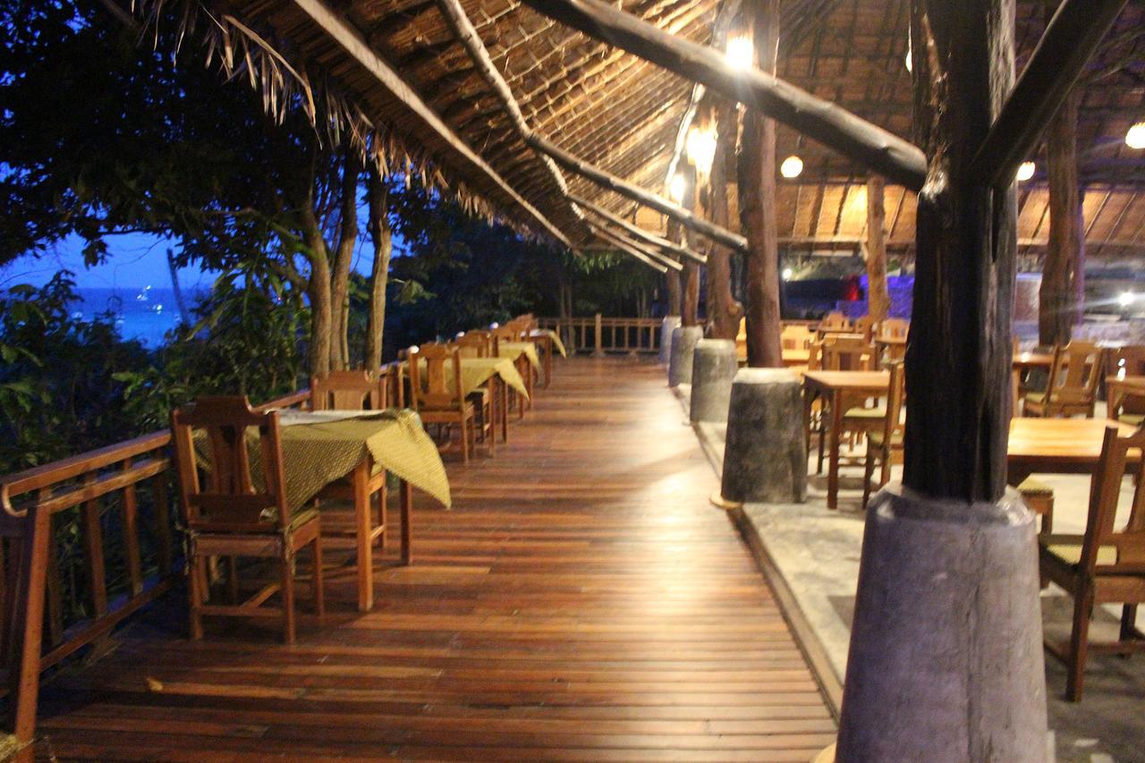 Phu Resort 4*