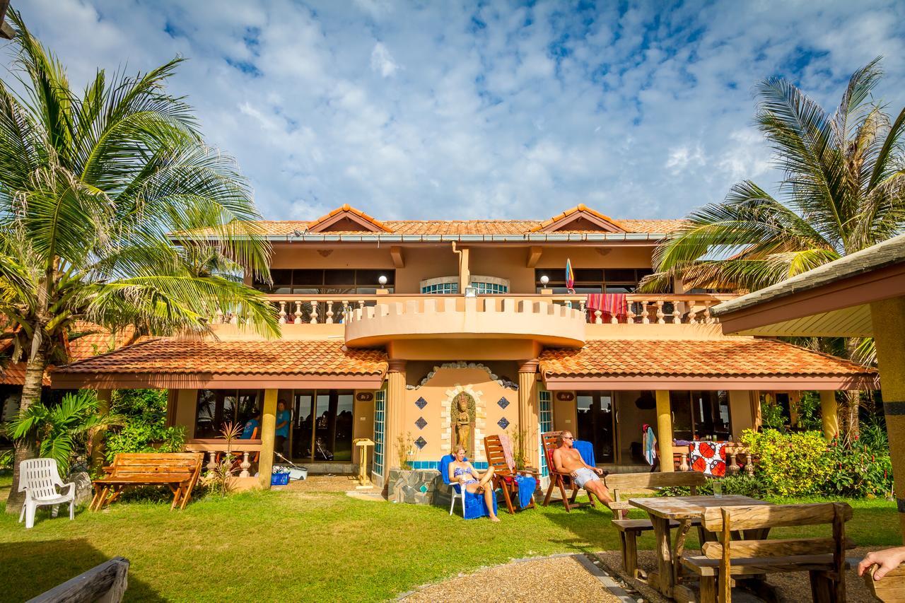 Laguna Club Resort 3*