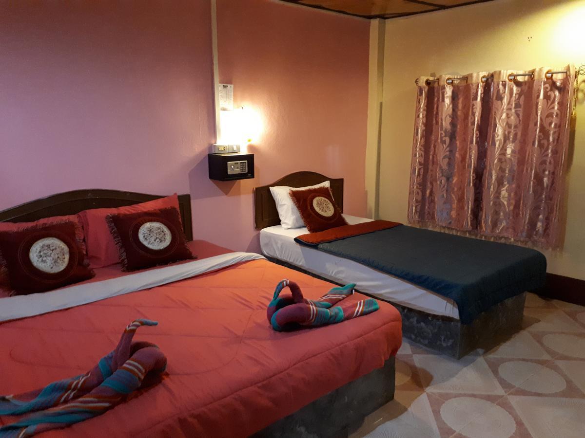 Lanta Sunmoon Resort