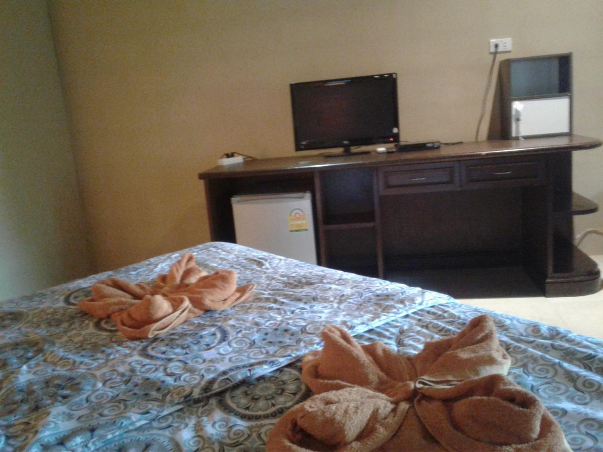 Guest house Relax Eco Life Center - 2*