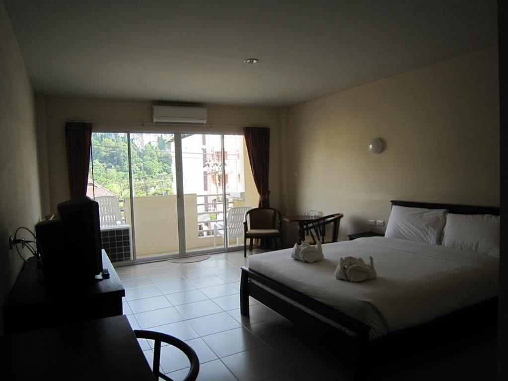 Hotel Number 1 & Restaurant