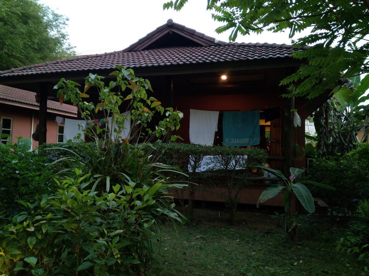 Euro Lanta White Rock Koh Lanta